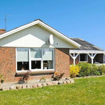 Three-bedroom Holiday In Harboore 9 *